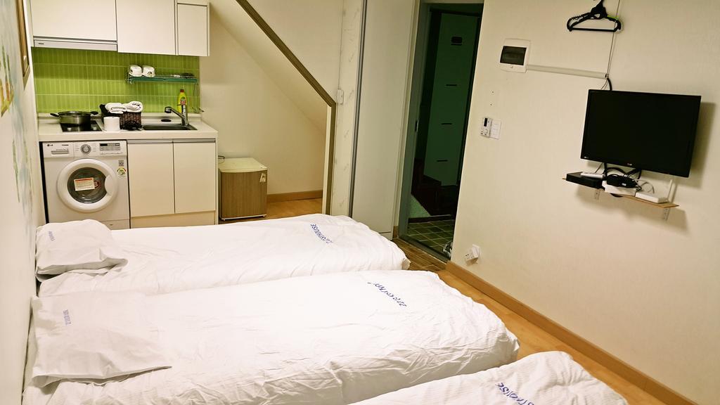 Myeongdong Guesthouse Сеул Екстериор снимка