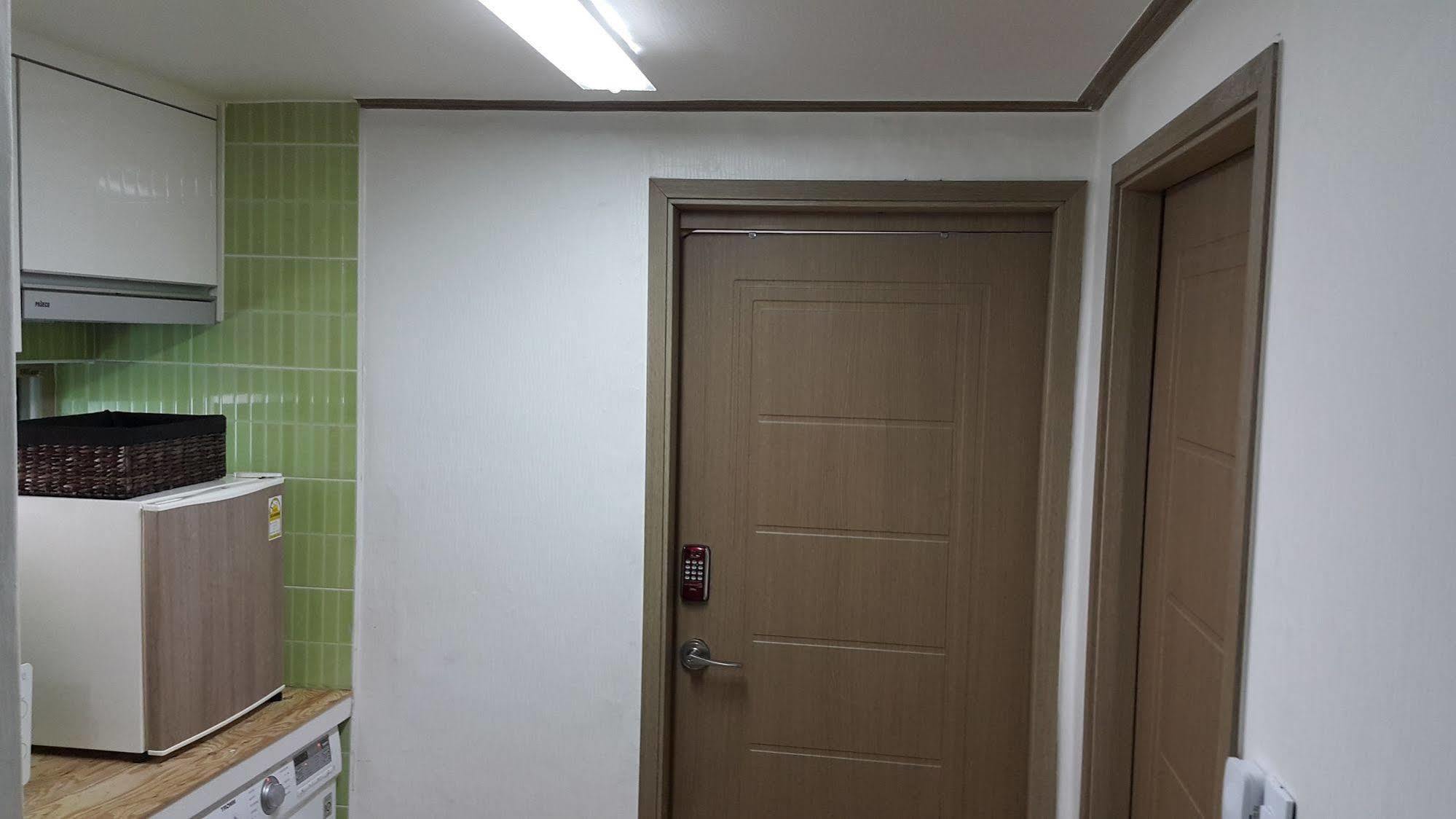 Myeongdong Guesthouse Сеул Екстериор снимка