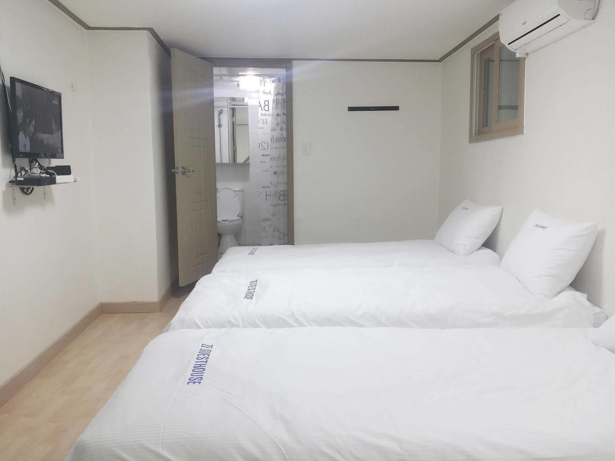Myeongdong Guesthouse Сеул Екстериор снимка