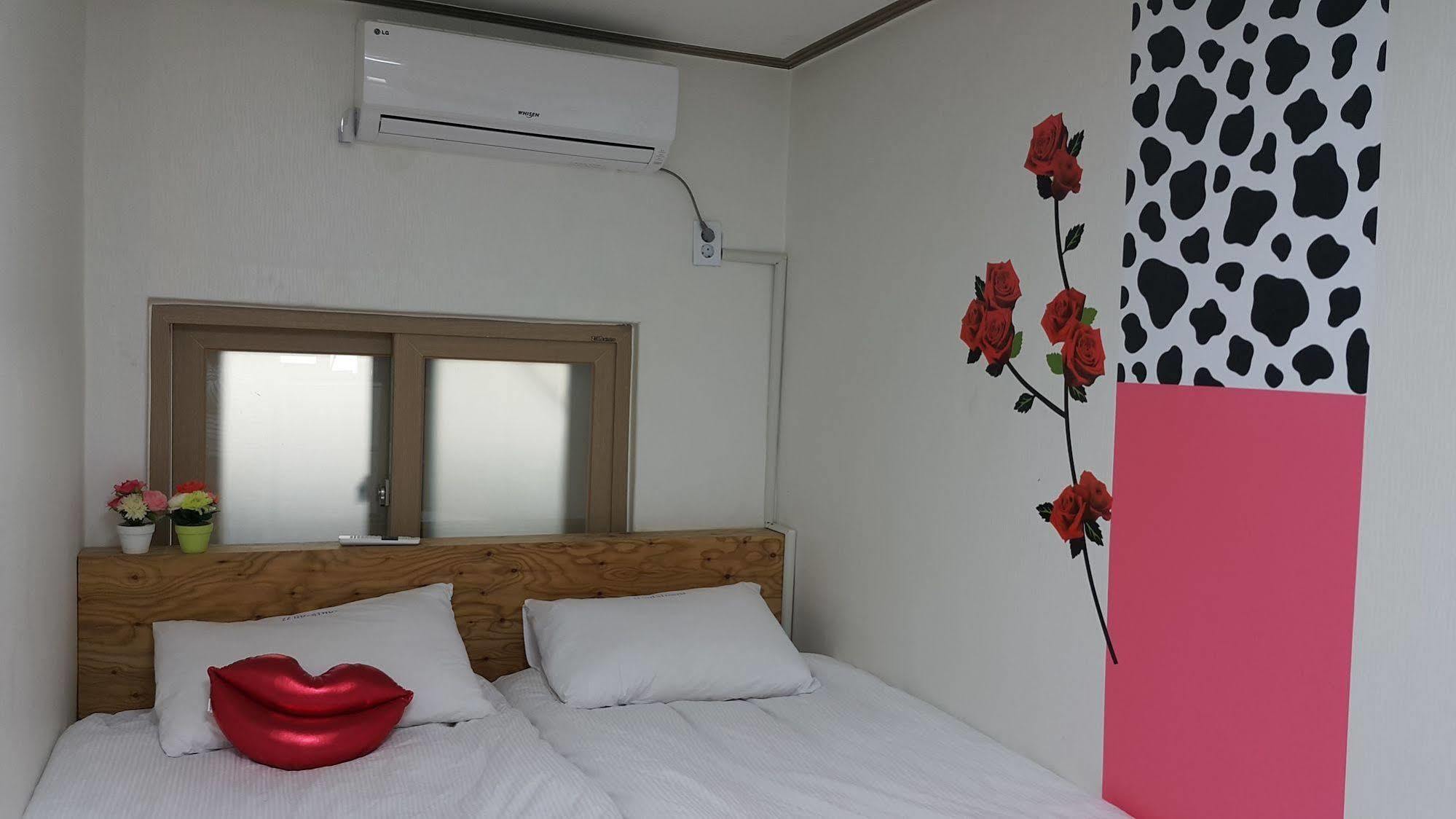 Myeongdong Guesthouse Сеул Екстериор снимка